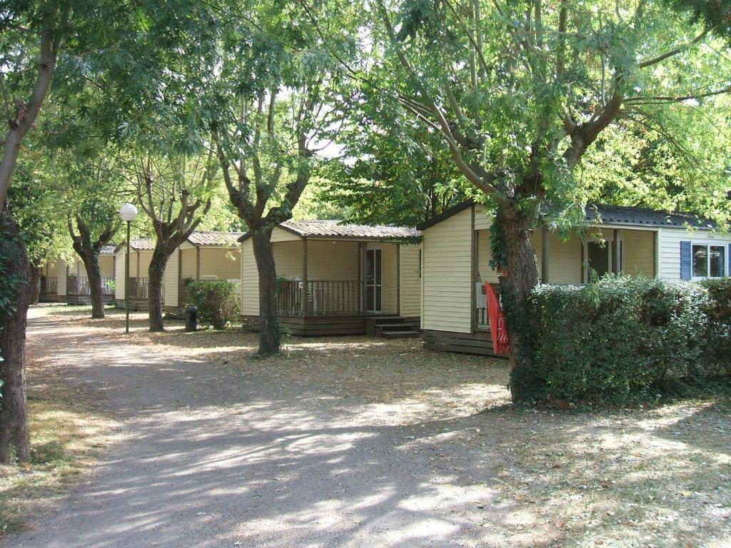 Camping Parc du Château d'Allot Hotel Boe Phòng bức ảnh