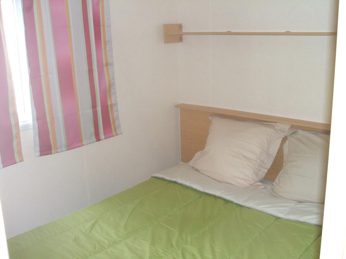 Camping Parc du Château d'Allot Hotel Boe Ngoại thất bức ảnh